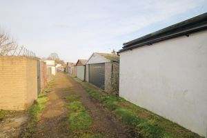 Photo 16- click for photo gallery